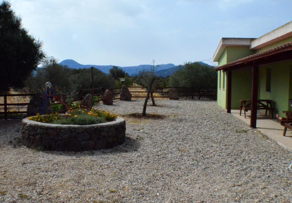Agriturismo Pira Pinta Dorgali Exteriör bild